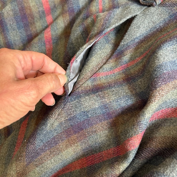 Vintage Wool Plaid Circle Wrap Skirt Gray Background Large -Darling! - Picture 6 of 10